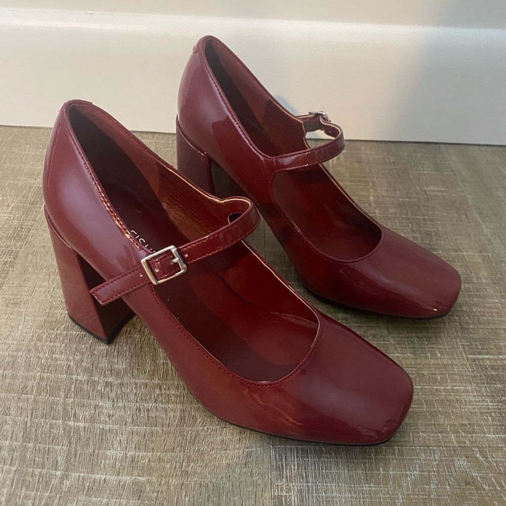 Marc Fisher Red Charin Mary Jane Block Heel Dress Pumps Size 6 Preppy Academia - Picture 3 of 11